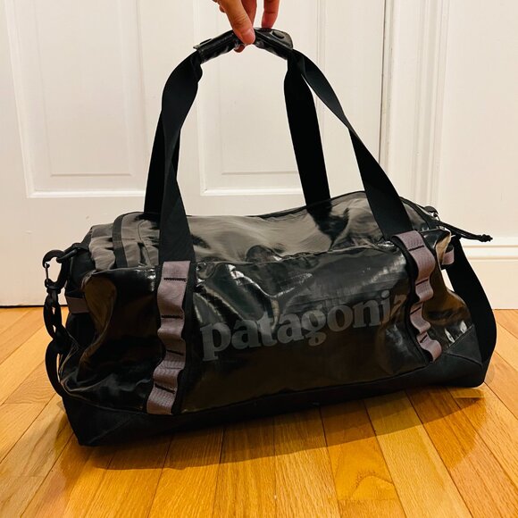 Patagonia®  Black Hole™ Duffel 45L - Picture 11 of 16